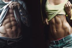 开云体育入口-钢铁防线溃于星火，当李梓嘉的烈焰焚尽德国战车