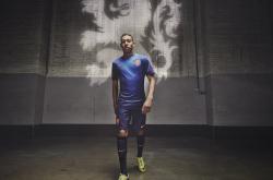 开云体育在线-足球兵法，曼联迷失在法比尼奥的诱敌深入之阵