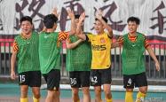开云官网-粤媒头条披露内幕，球队训练现场一览无余