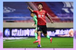 开云体育官网-新晋球员崭露头角,实力受到瞩目