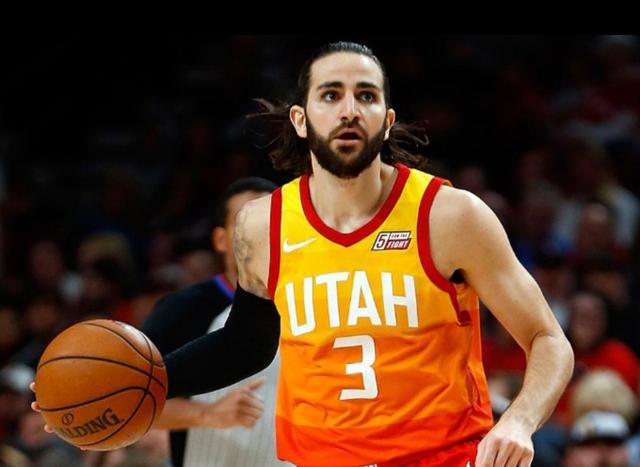 快船主场战狼队曾失脚单走分朋君新飞的简单介绍