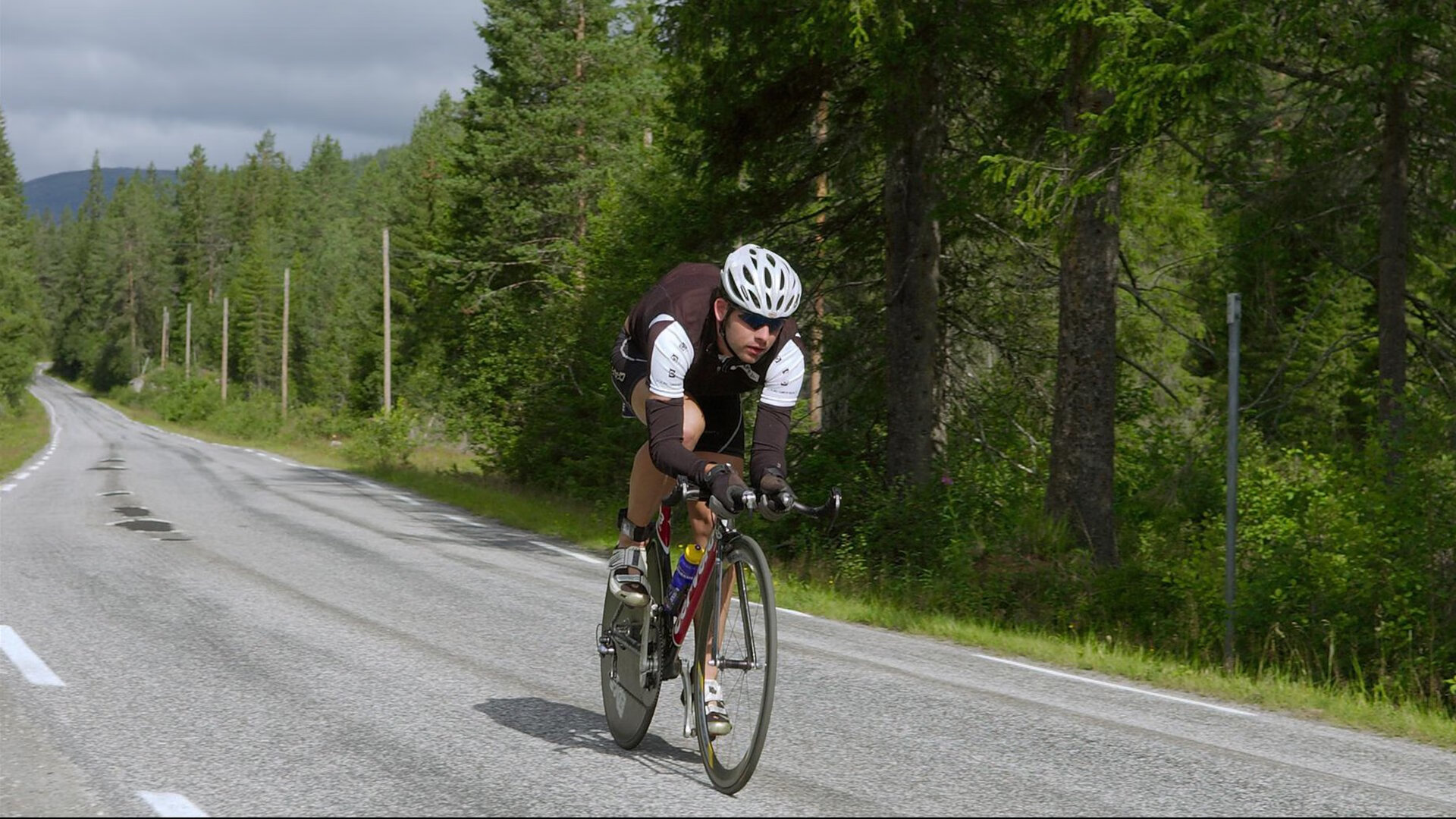 最后一秒的神迹,贝蒂斯击败摩洛哥惊险晋级,巴雷拉一锤定音书写传奇