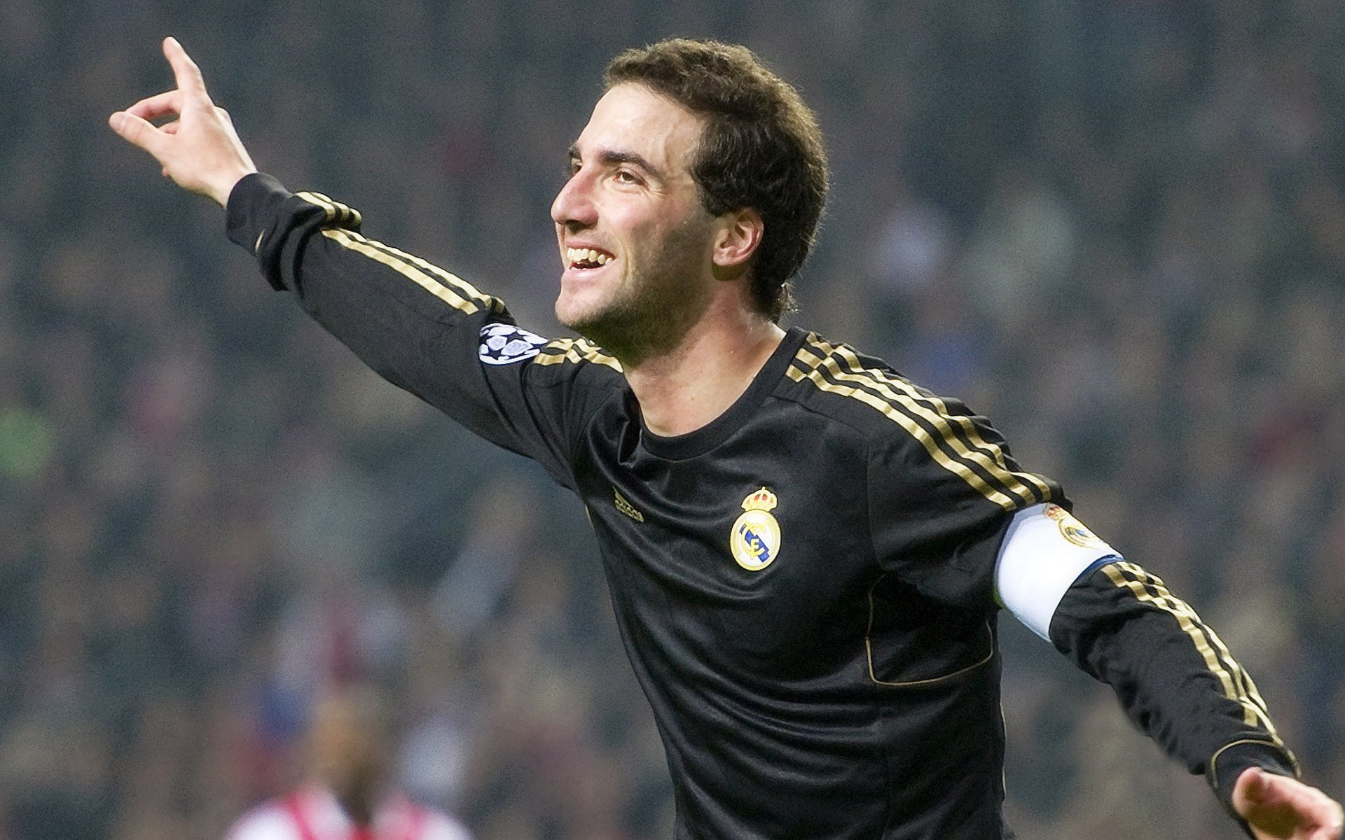 王座易主?迈凯伦惊天逆转,汉密尔顿以火热状态宣告新时代